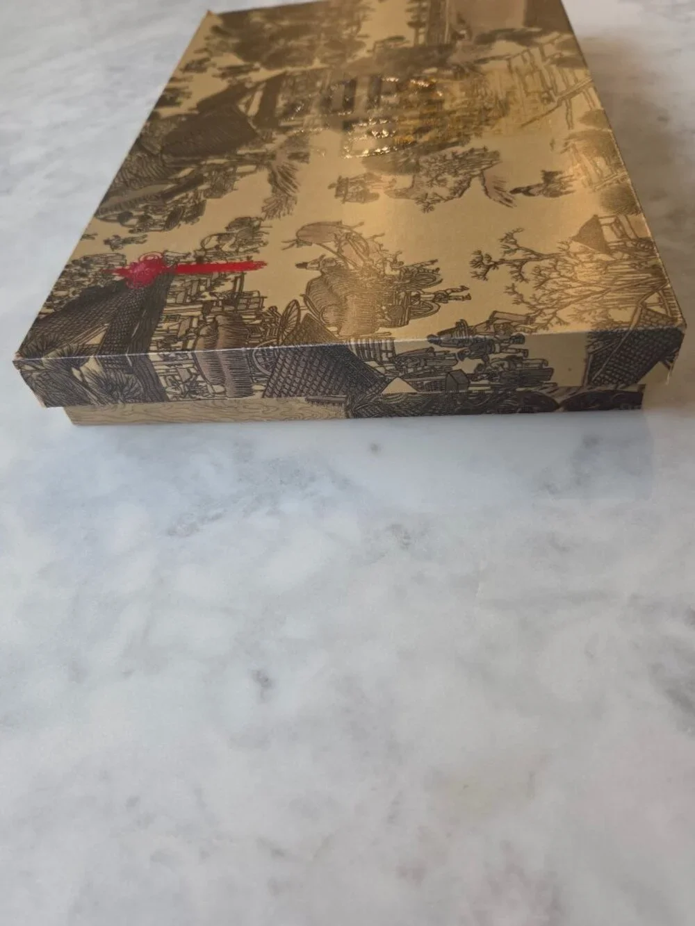 CHOPSTICKS, VINTAGE GIFT BOX FROM CHINA CONTAINS CHOPSTICKS AND RESTS